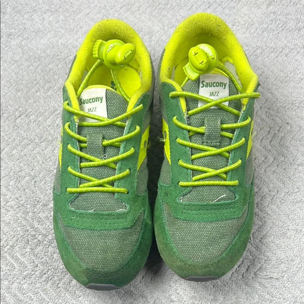 Saucony jazz Kids Lime and Forest Green Sneakers size11.5boys            ordr205